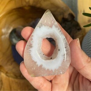 Teardrop Agate Slice Quartz and agate flame teardrop